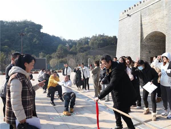 “力聚城投‘記憶’展望美好(hǎo)未來”——城投集團開(kāi)展迎新年活動