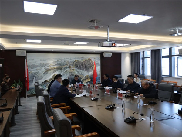 市城投集團主題教育調研成(chéng)果轉化暨整改整治工作推進(jìn)會召開(kāi)